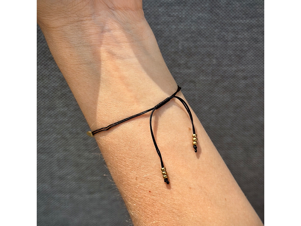 Obsidian women’s bracelet Gold